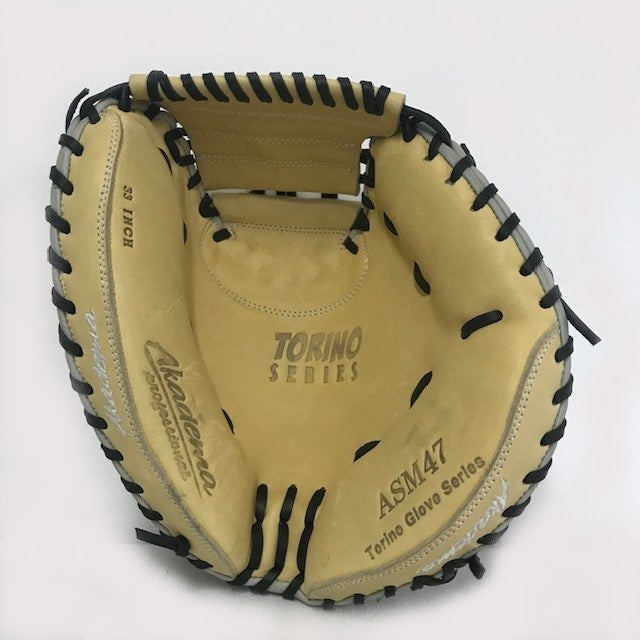 Akadema ASM 47 (33 inch circumference) Torino Catcher's Mitt